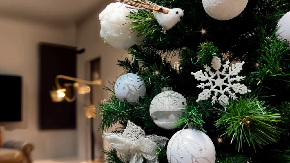 decoracion-navidad-arbol-laponia-initial-es