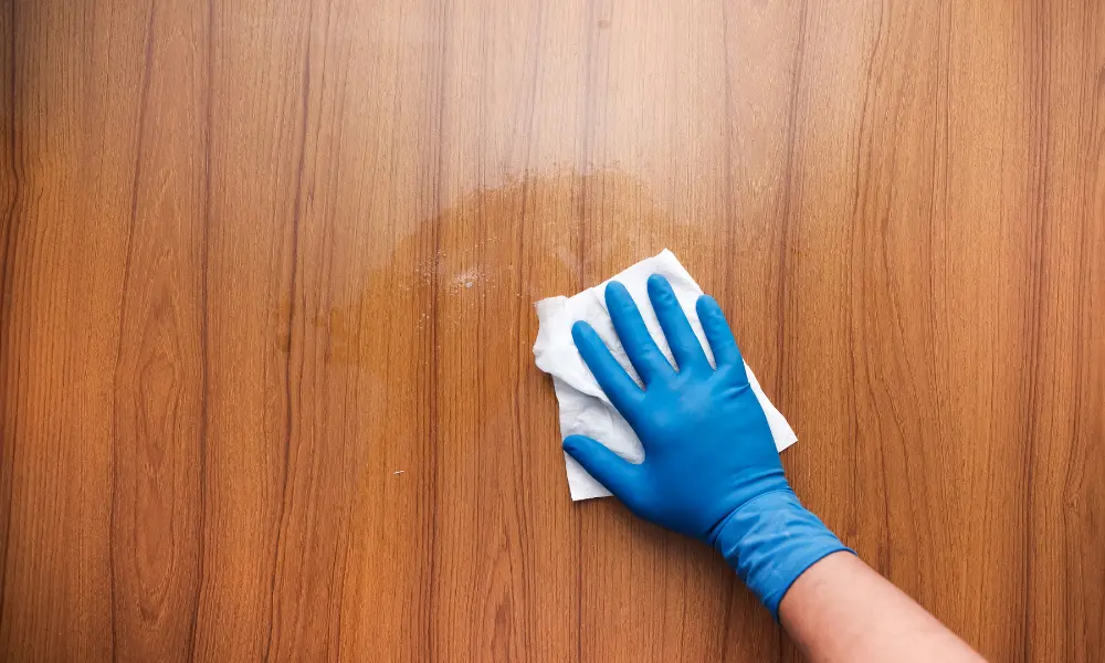 cleaning table with a cloth
