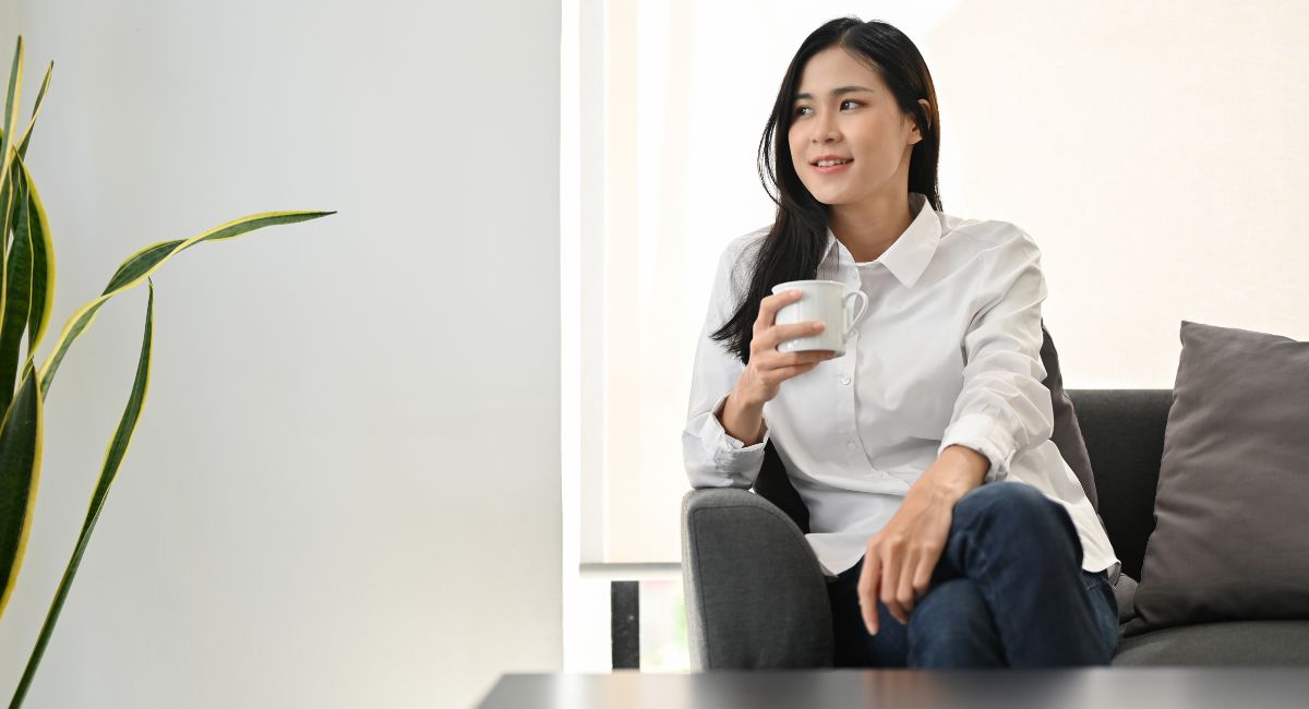 relaxed-and-focused-at-work