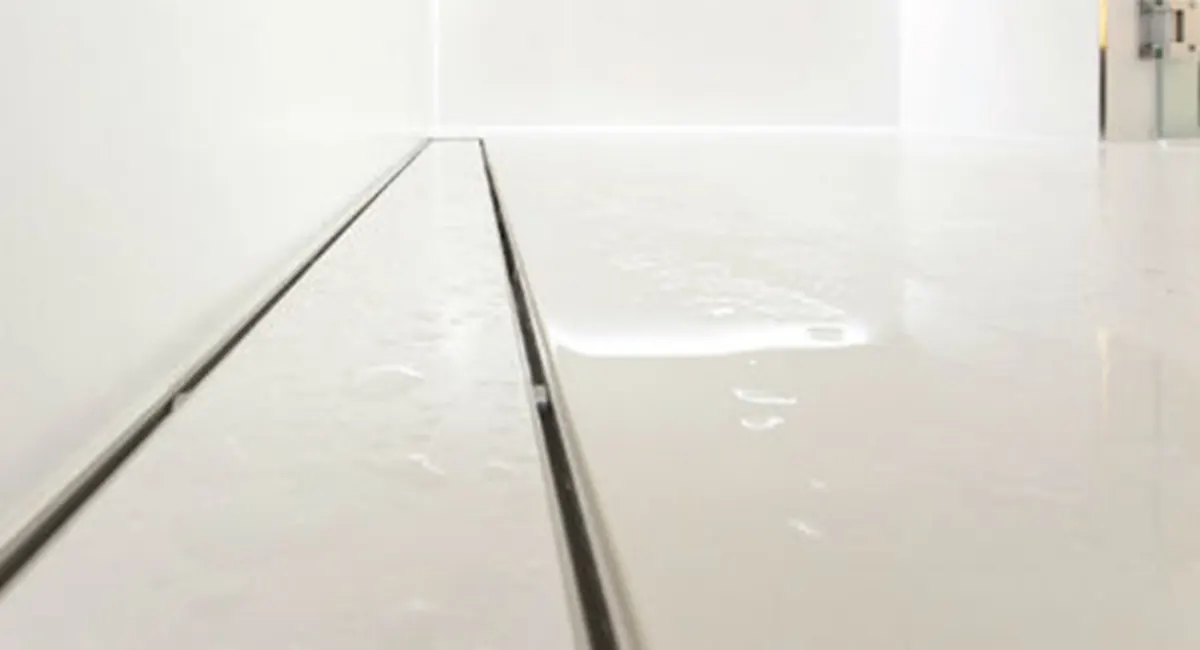 Wet surface