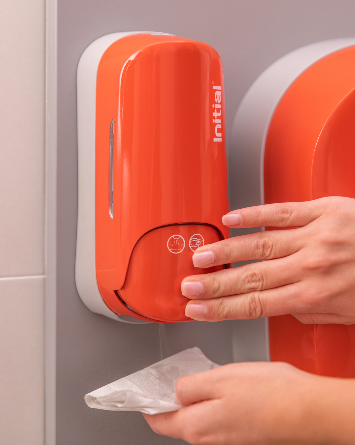 toilet seat cleaner signature colour red
