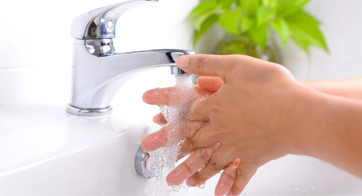 Should we wash or rub?
