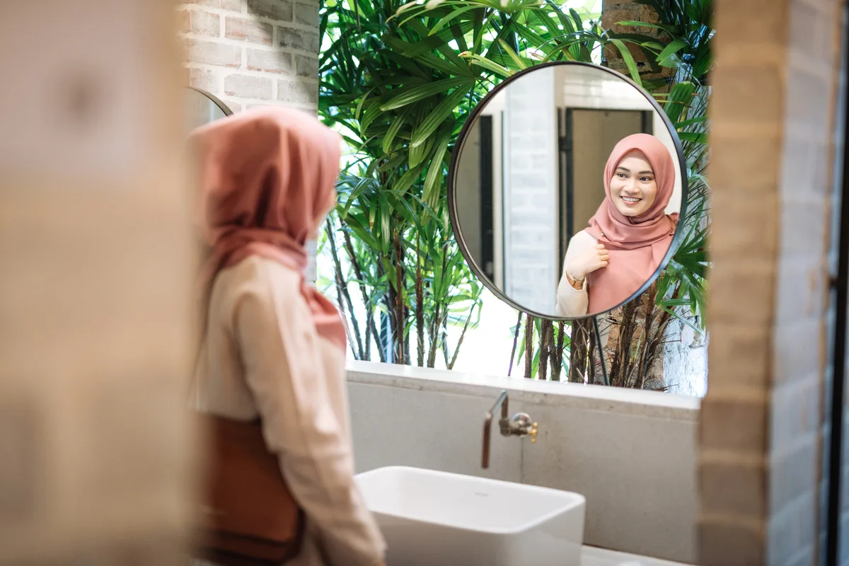 Hospitality washroom