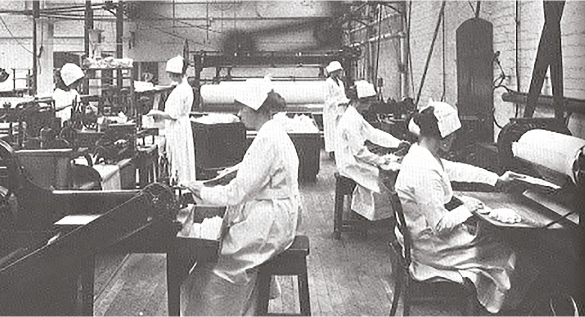 Women in linen factory working